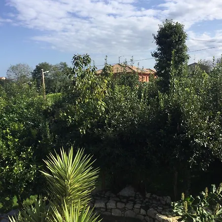 Casa Jardin Rocablanca Llanes Nyaraló *