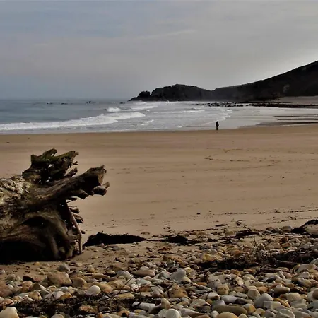 Casa Jardin Rocablanca Llanes 塞洛里奥