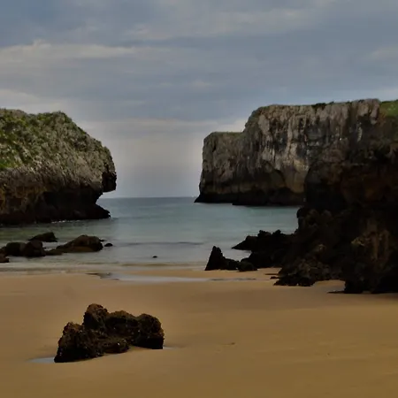 Casa Jardin Rocablanca Llanes 塞洛里奥