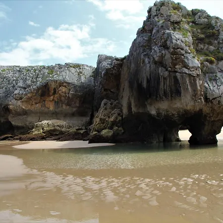 Casa Jardin Rocablanca Llanes